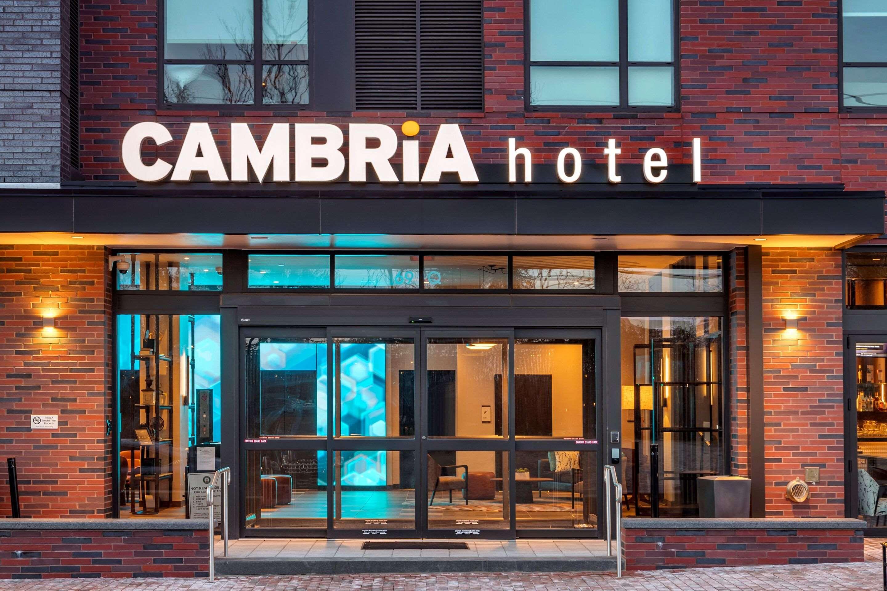 Cambria Hotel Washington Dc Navy Yard Riverfront Exterior foto